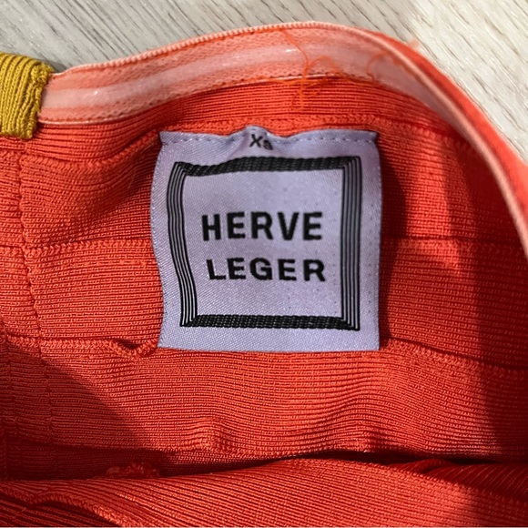 Herve Leger - Rainbow Bandage Dress - Size XS - Picture 5 of 5